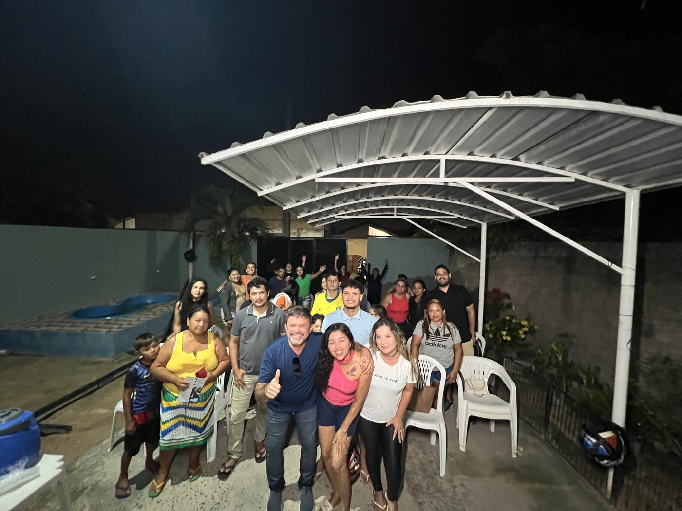 Encontro com famílias na comunidade